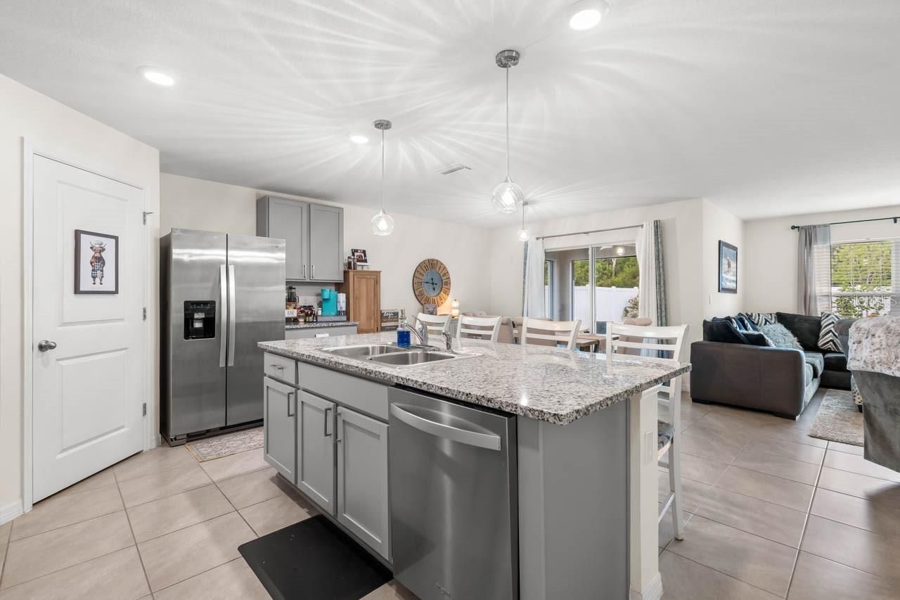 1911 Blue Stream Street, Ruskin, FL 33570 Photo