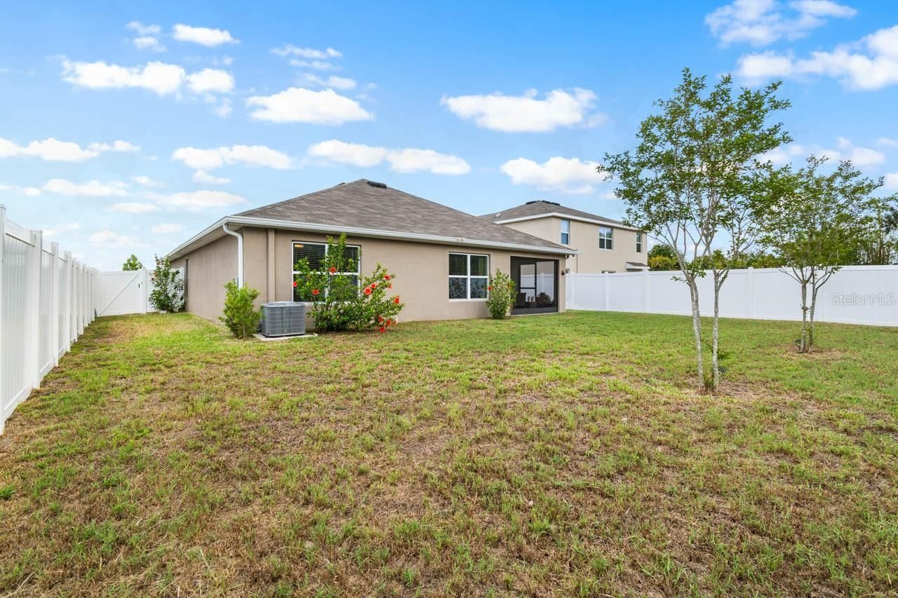 1911 Blue Stream Street, Ruskin, FL 33570 Photo