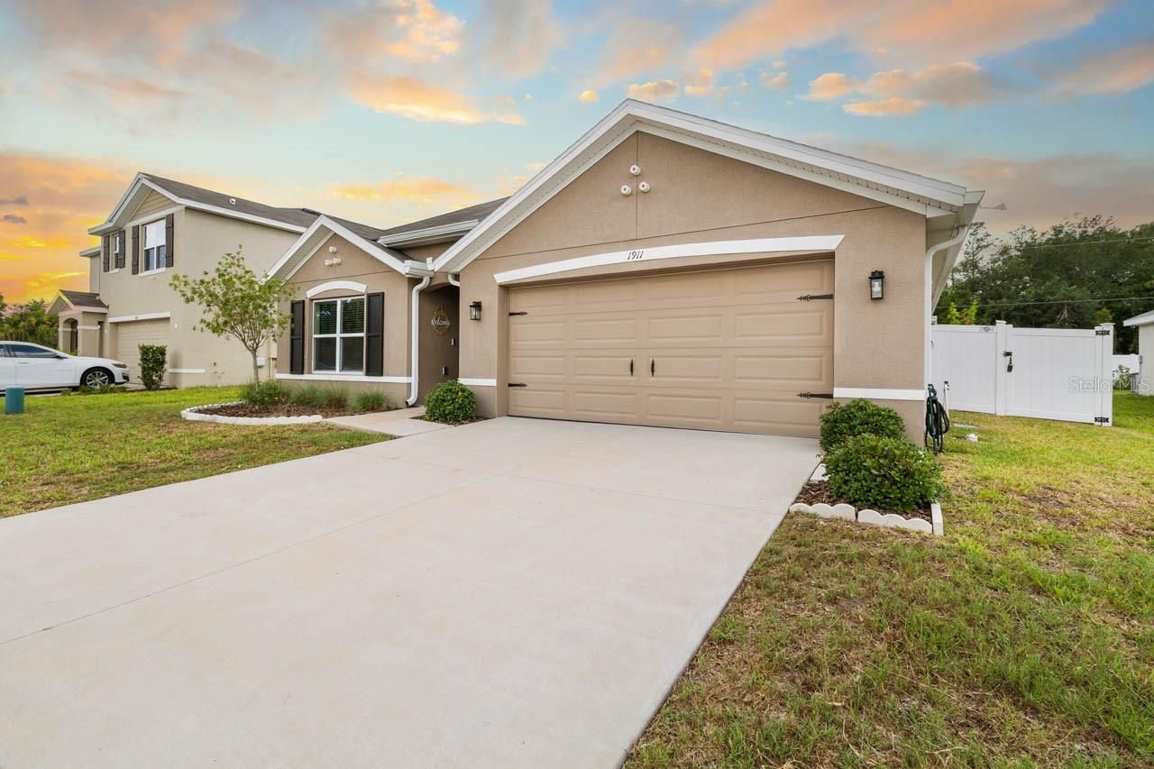 1911 Blue Stream Street, Ruskin, FL 33570 Photo