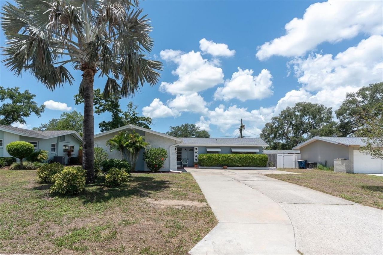 1936 Nugget Drive , Clearwater, FL 33755 Photo