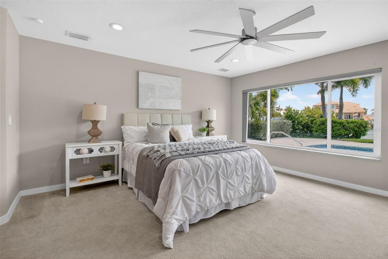 1260 81st Street S, Saint Petersburg, FL 33707 Photo