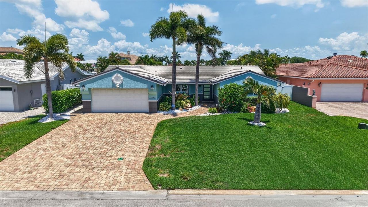 1260 81st Street S, Saint Petersburg, FL 33707 Photo