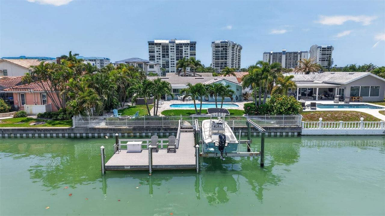 1260 81st Street S, Saint Petersburg, FL 33707 Photo