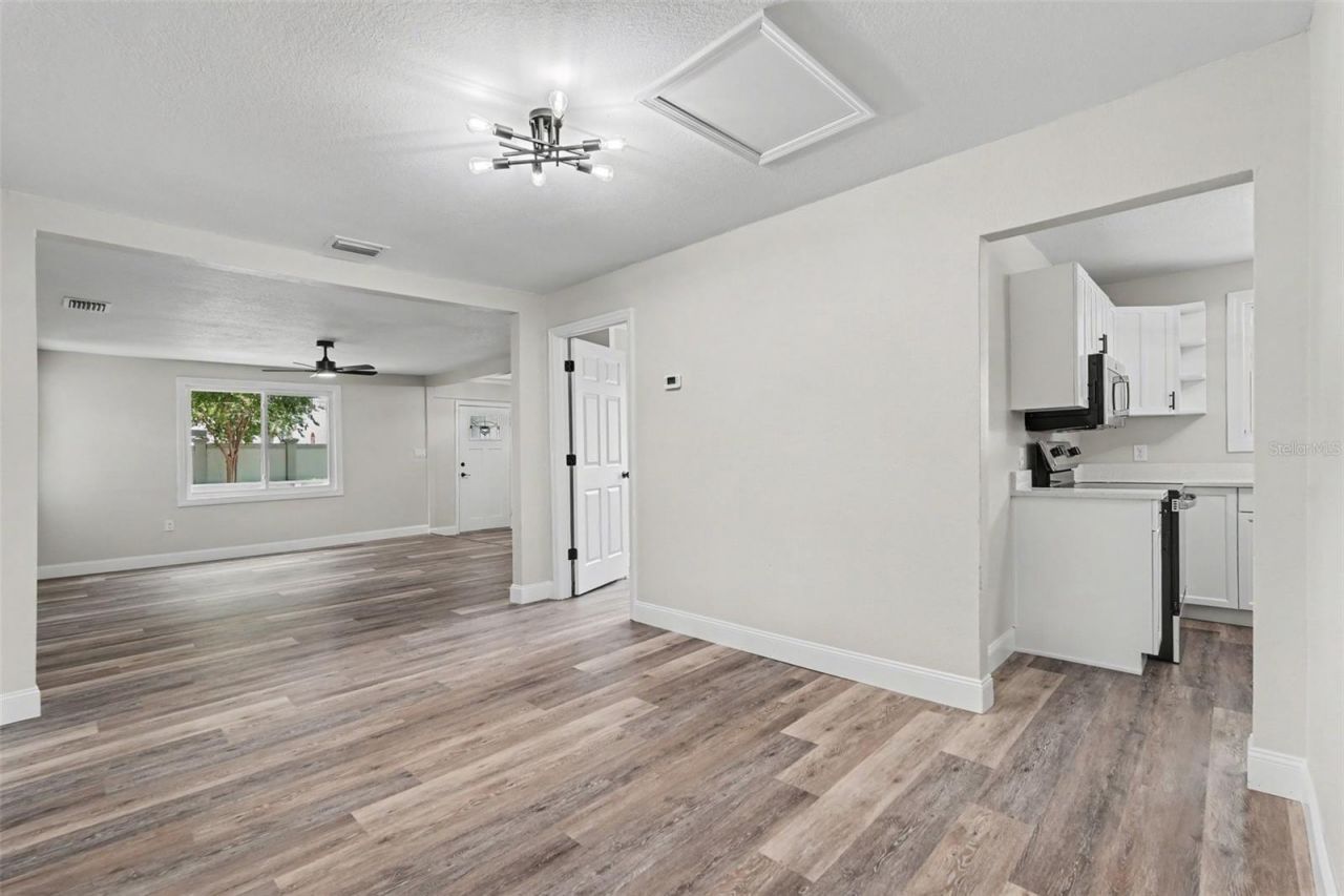1804 E Comanche Ave , Tampa, FL 33610 Photo