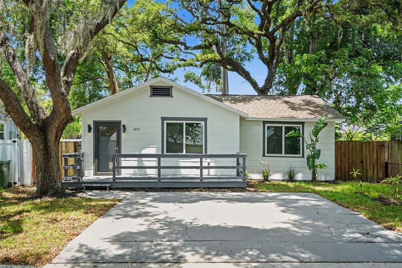 1804 E Comanche Ave , Tampa, FL 33610 Photo