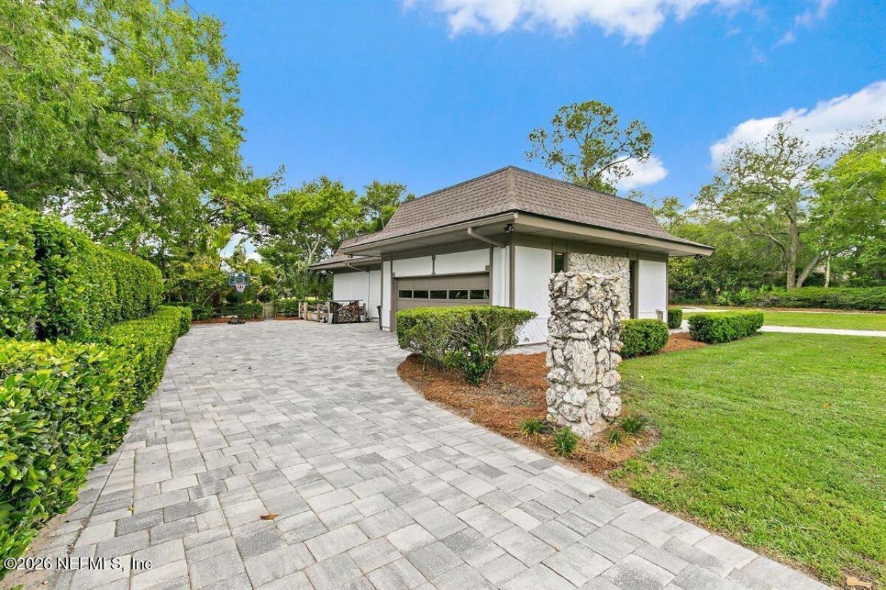 7575 Hollyridge Road, Jacksonville, FL 32256 Photo