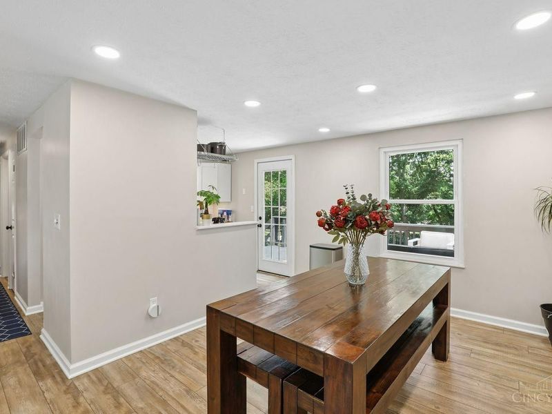 6673 Fernshire Court, Mason, OH 45040 Photo 8