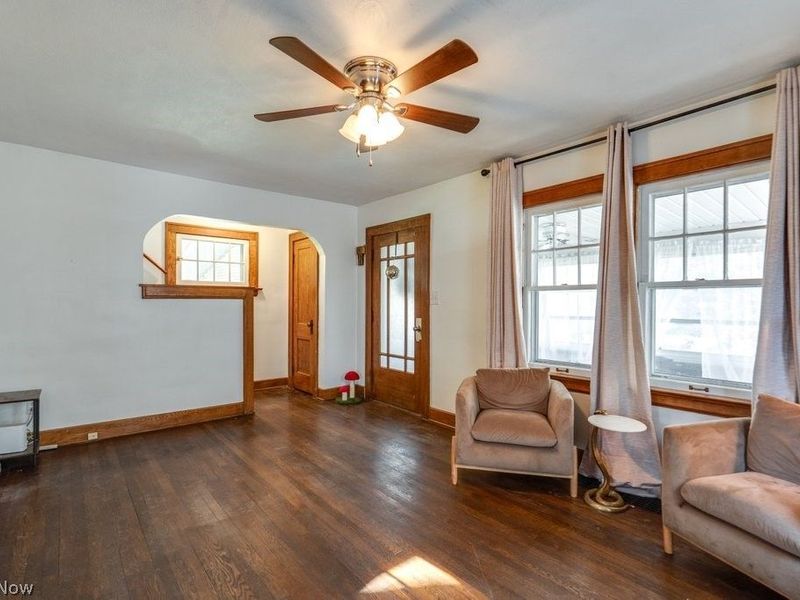 435 Selden Avenue, Akron, OH 44301 Photo 6