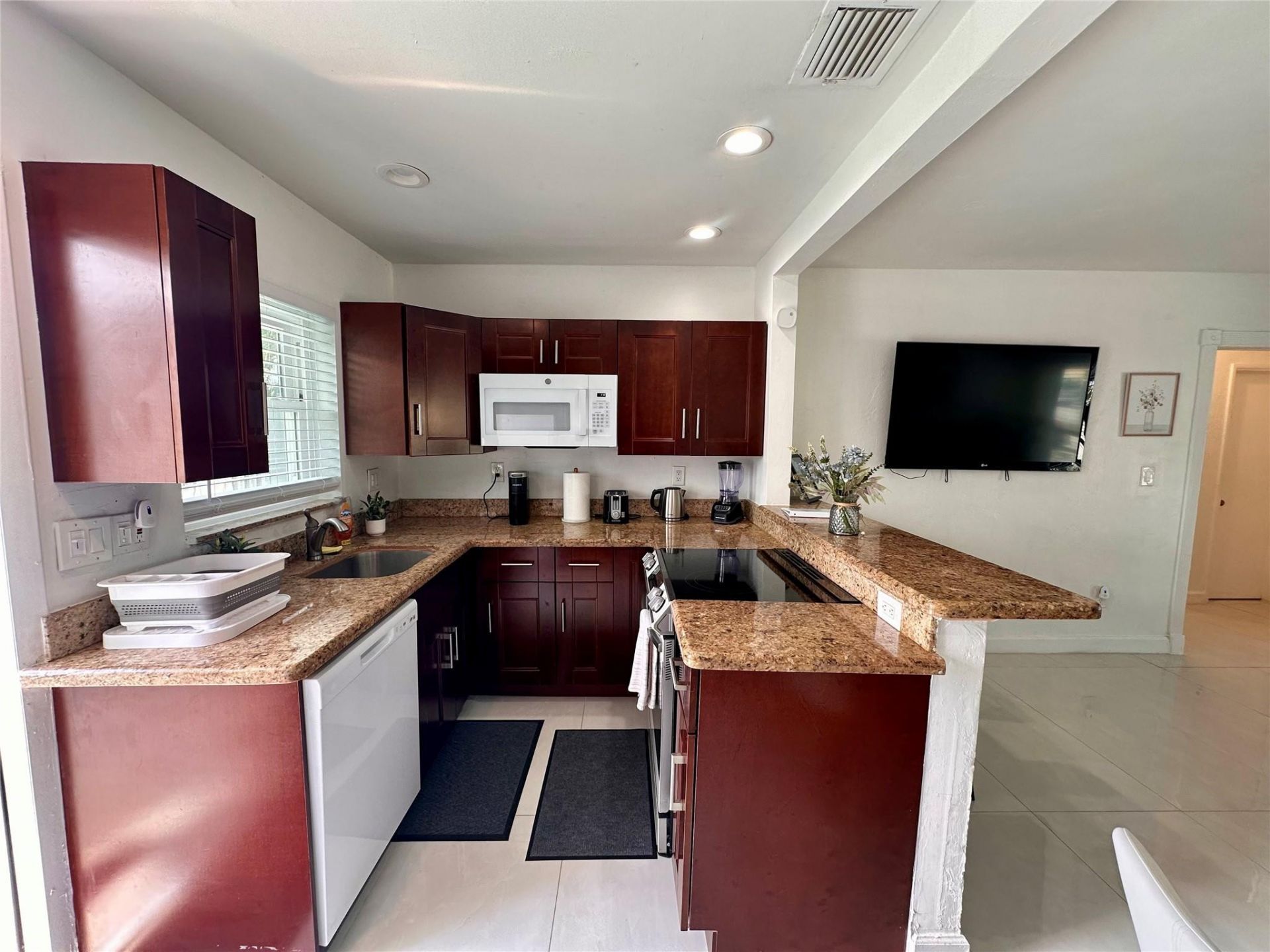 5411 NE 22nd Terrace, Fort Lauderdale, FL 33308 Photo