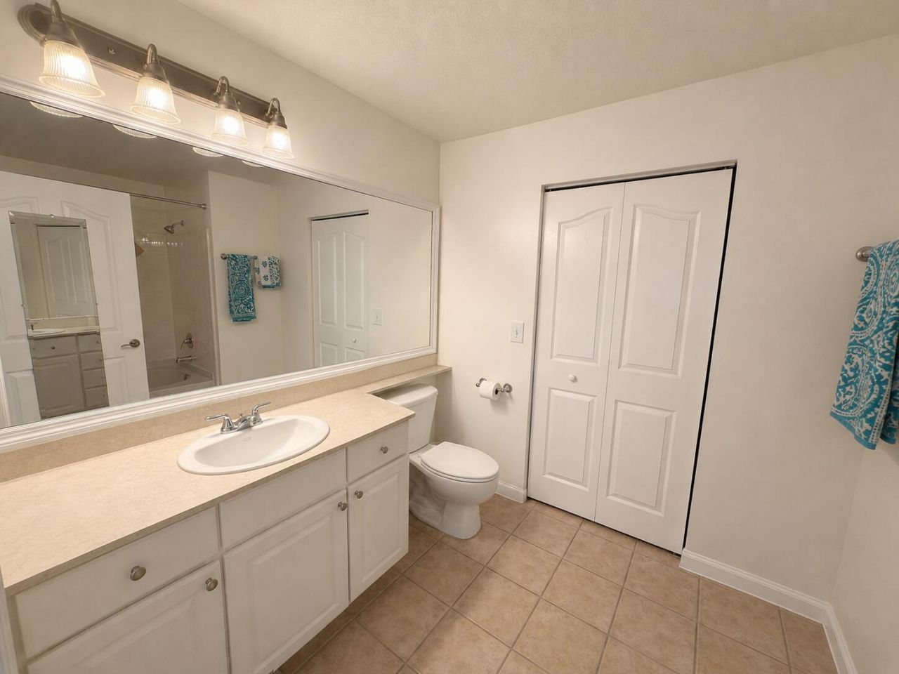 224 Murcia Drive, Unit 211, Jupiter, FL 33458 Photo
