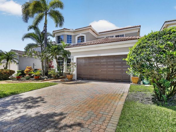 19317 SW 65th Street, Fort Lauderdale, FL 33332