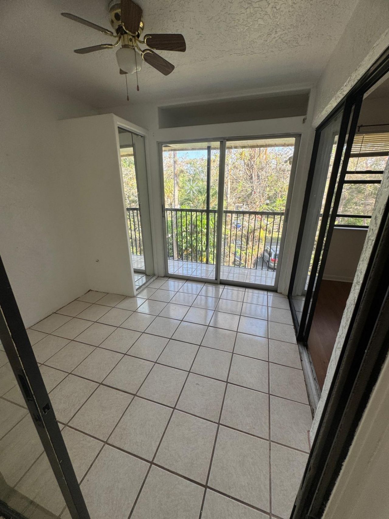 8773 Shadow Wood Boulevard, Unit 303, Coral Springs, FL 33071 Photo