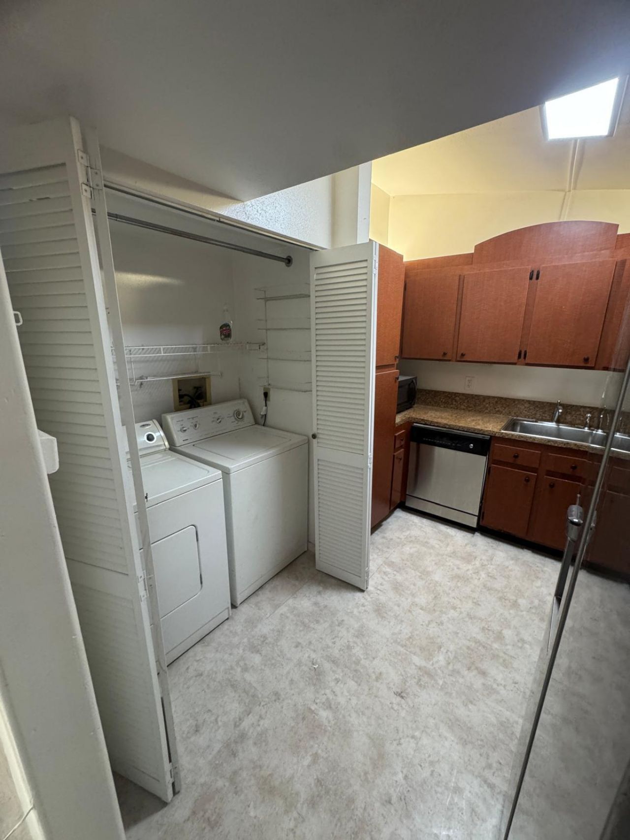 8773 Shadow Wood Boulevard, Unit 303, Coral Springs, FL 33071 Photo