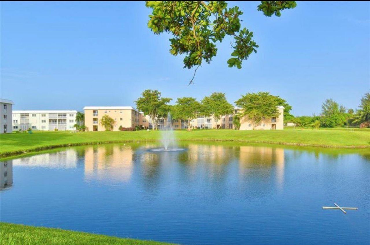 9880 Marina Boulevard, Unit 1520, Boca Raton, FL 33428 Photo