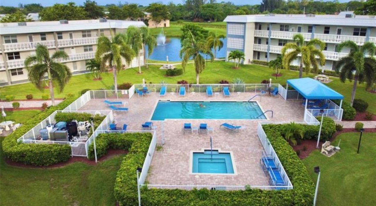 9880 Marina Boulevard, Unit 1520, Boca Raton, FL 33428 Photo