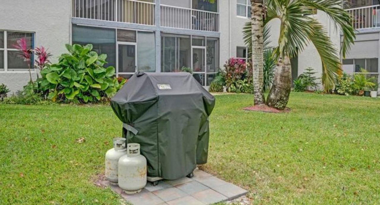 9880 Marina Boulevard, Unit 1520, Boca Raton, FL 33428 Photo