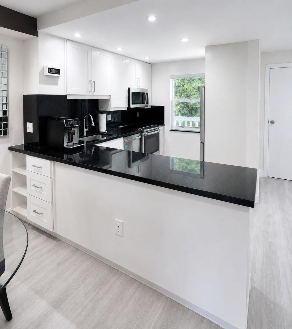 9880 Marina Boulevard, Unit 1520, Boca Raton, FL 33428 Photo