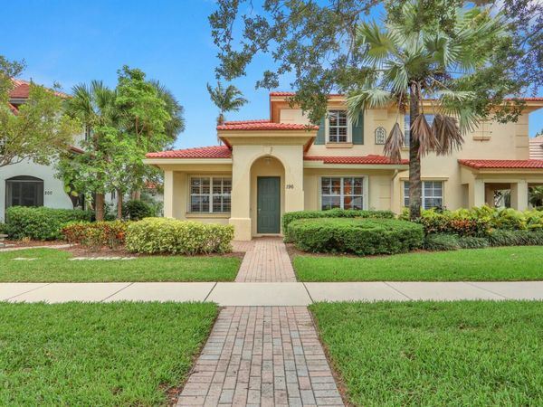 196 Evergrene Parkway, Palm Beach Gardens, FL 33410