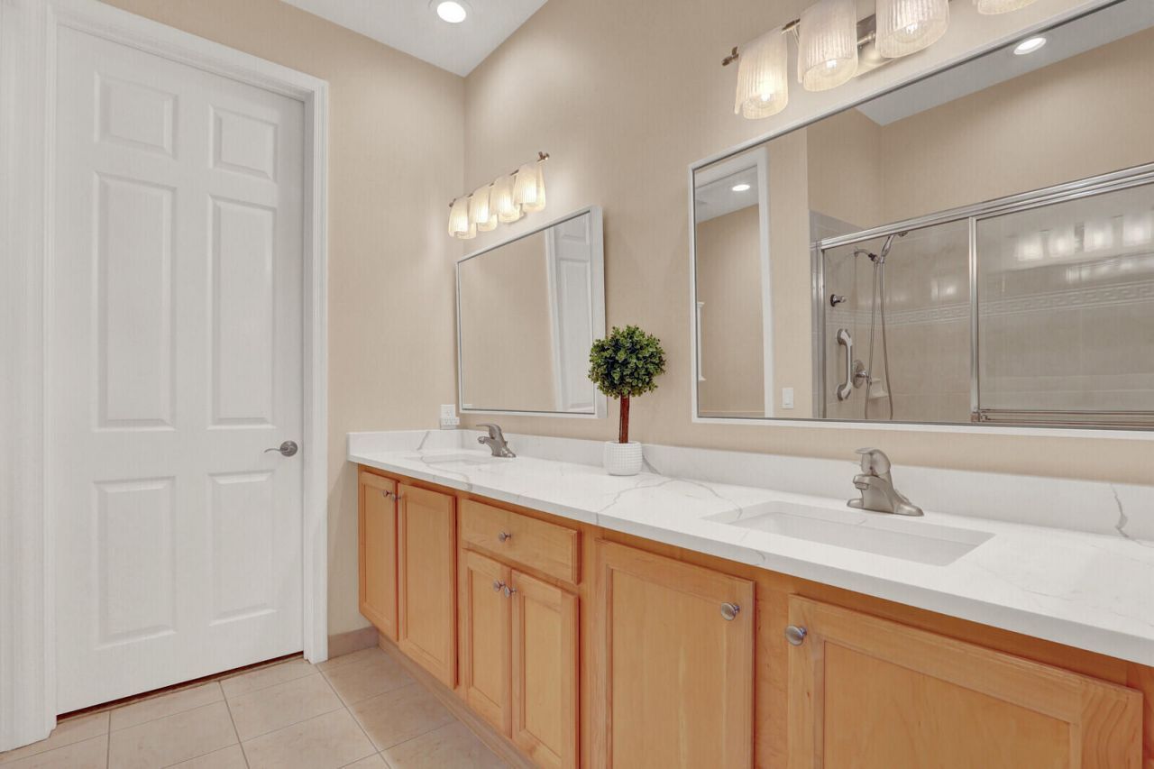 196 Evergrene Parkway, Palm Beach Gardens, FL 33410 Photo