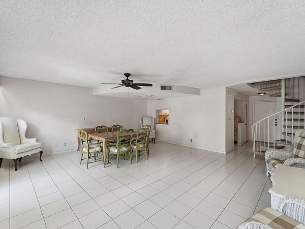 640 Tennis Club Drive, Unit 103, Fort Lauderdale, FL 33311