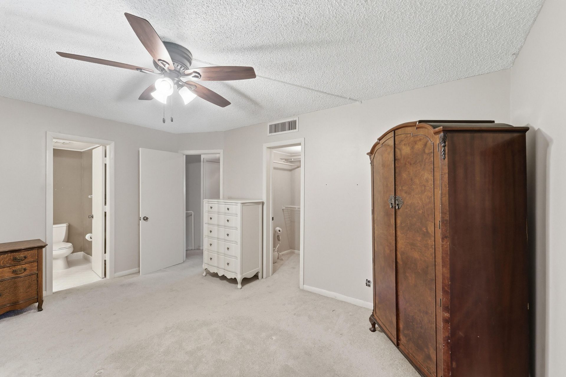 640 Tennis Club Drive, Unit 103, Fort Lauderdale, FL 33311 Photo