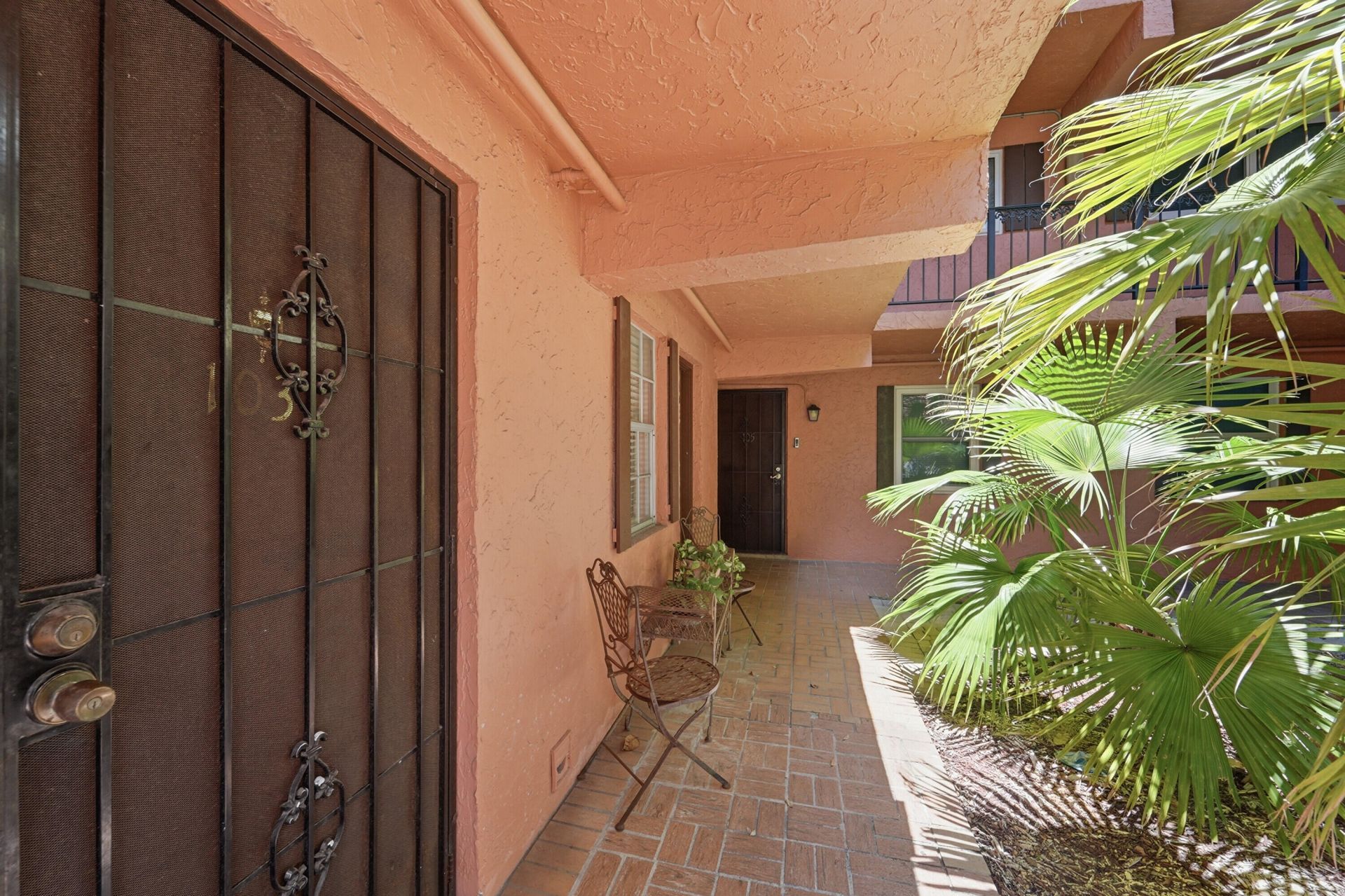 640 Tennis Club Drive, Unit 103, Fort Lauderdale, FL 33311 Photo