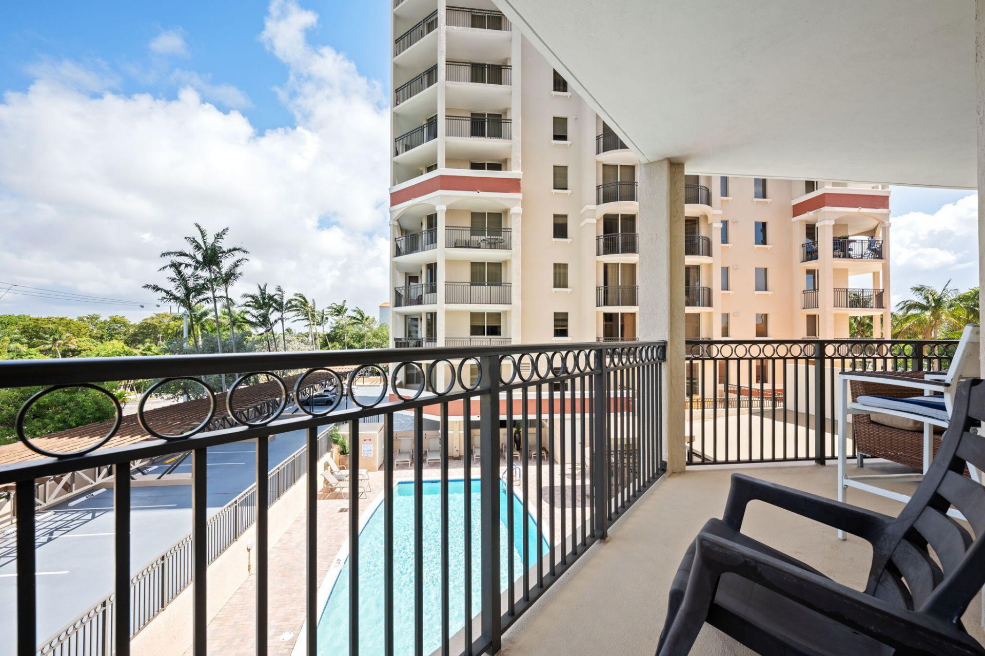 2001 N Ocean Boulevard, Unit 304, Fort Lauderdale, FL 33305 Photo