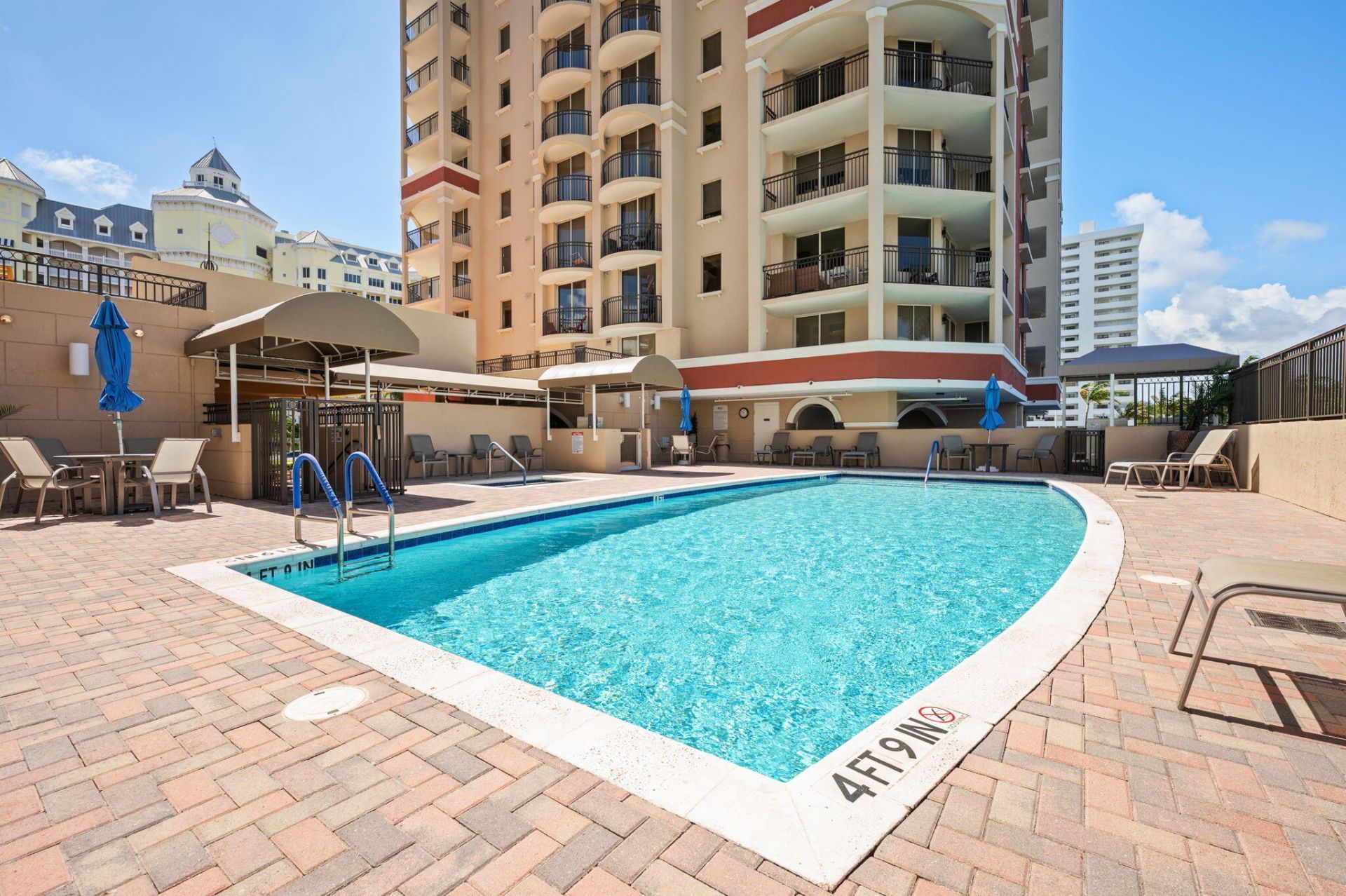 2001 N Ocean Boulevard, Unit 304, Fort Lauderdale, FL 33305 Photo