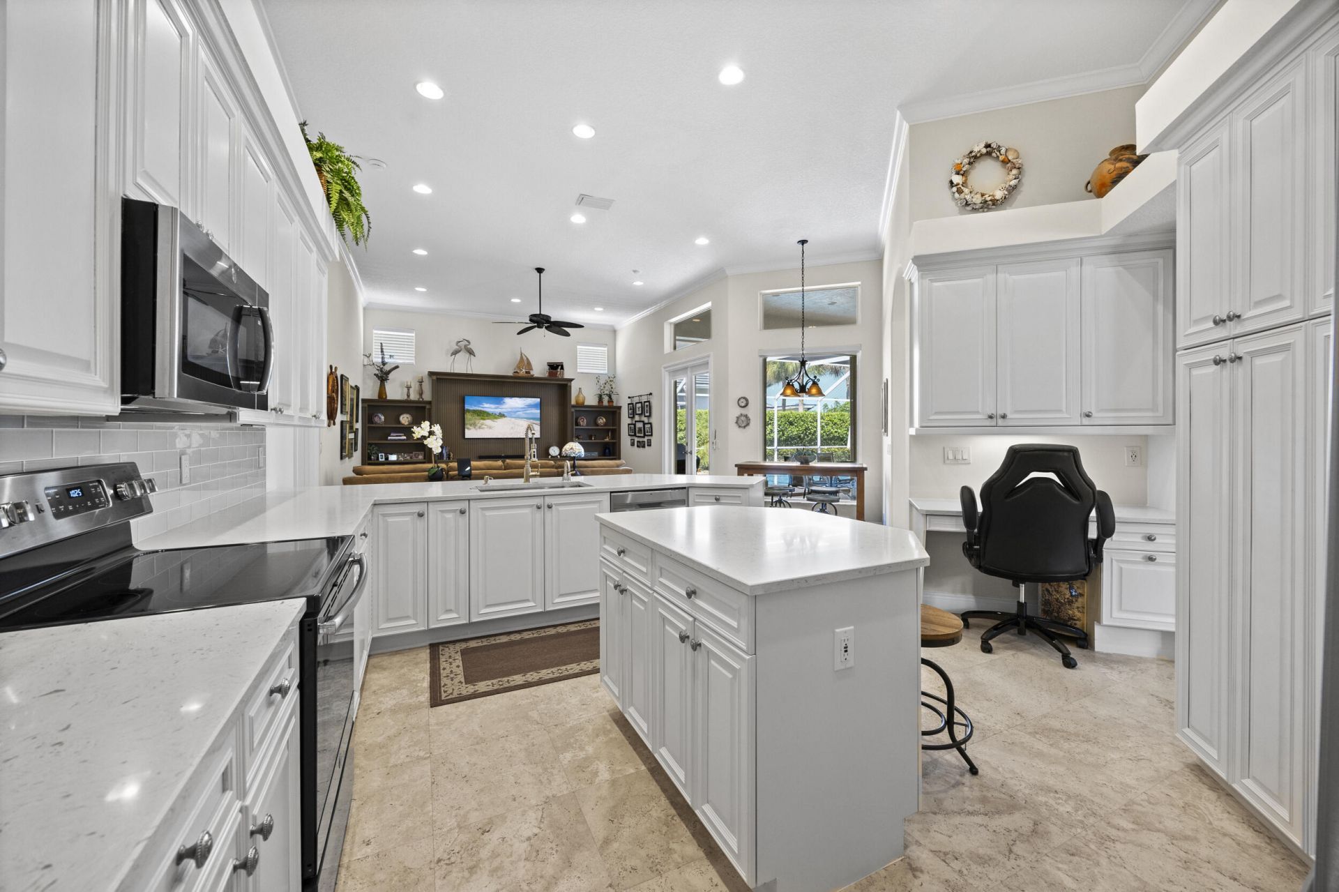 19044 SE Jupiter River Drive, Jupiter, FL 33458 Photo