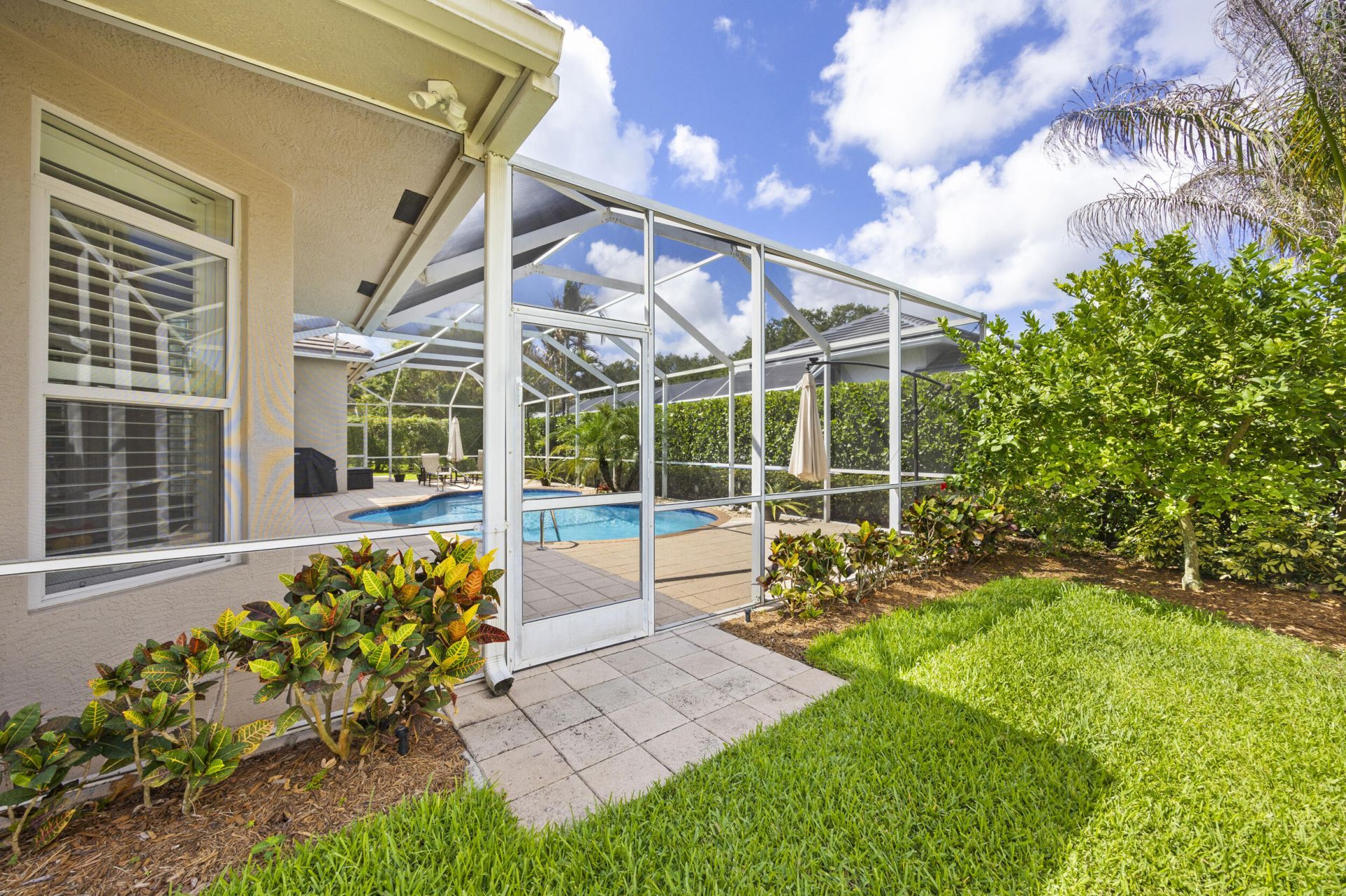 19044 SE Jupiter River Drive, Jupiter, FL 33458 Photo