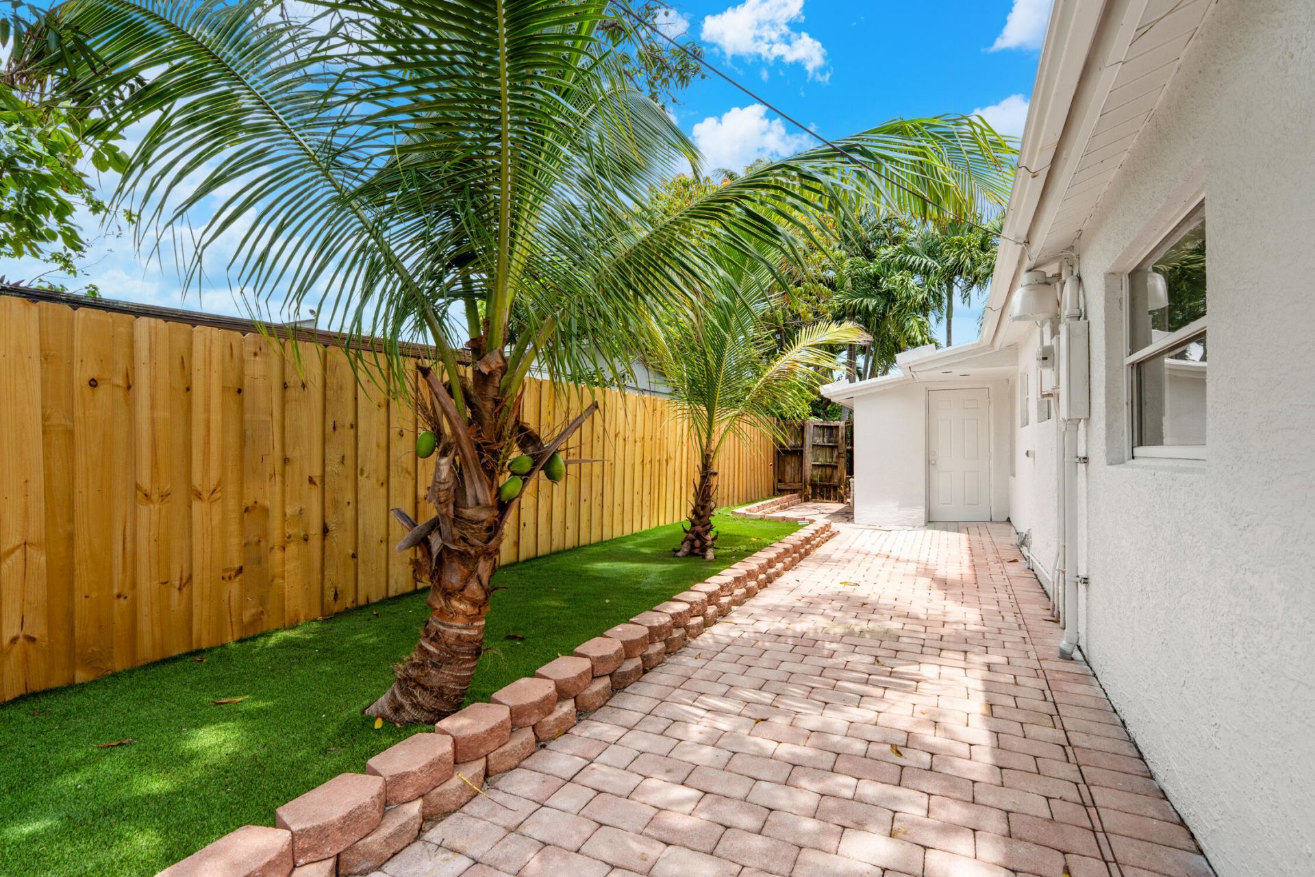 340 NE 26th Court, Pompano Beach, FL 33064 Photo