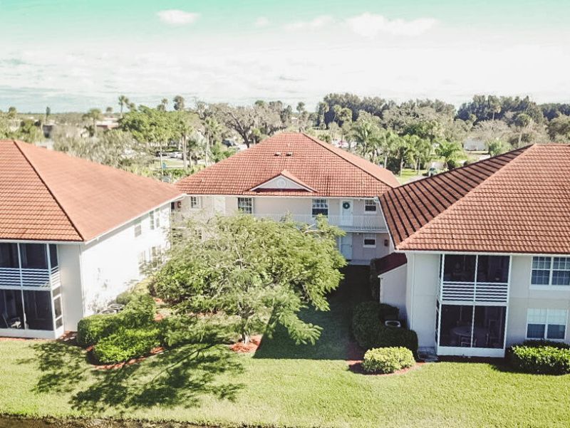 300 Grand Royale Circle, Unit 204, Vero Beach, FL 32962 Photo