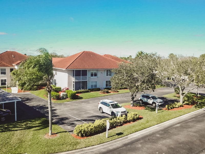 300 Grand Royale Circle, Unit 204, Vero Beach, FL 32962 Photo