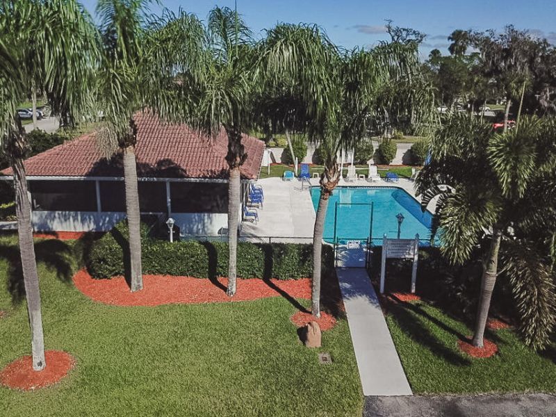 300 Grand Royale Circle, Unit 204, Vero Beach, FL 32962 Photo