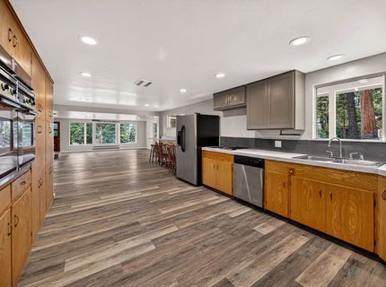 3653 Lake Almanor Drive, Lake Almanor, CA 96137 Photo