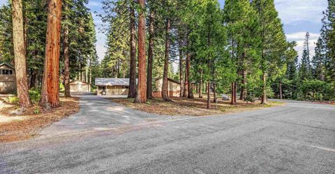 3653 Lake Almanor Drive, Lake Almanor, CA 96137 Photo