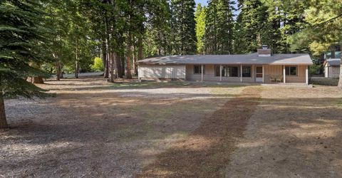 3653 Lake Almanor Drive, Lake Almanor, CA 96137 Photo