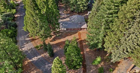 3653 Lake Almanor Drive, Lake Almanor, CA 96137 Photo
