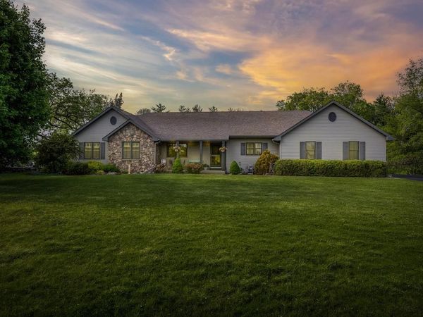 4509 E Palakwia Drive, Janesville, WI 53546