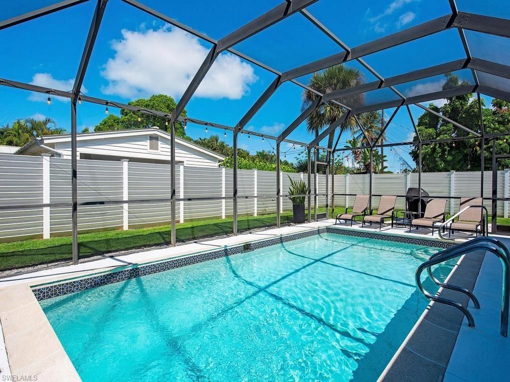 1195 14th Ave N, Naples, FL 34102 Photo