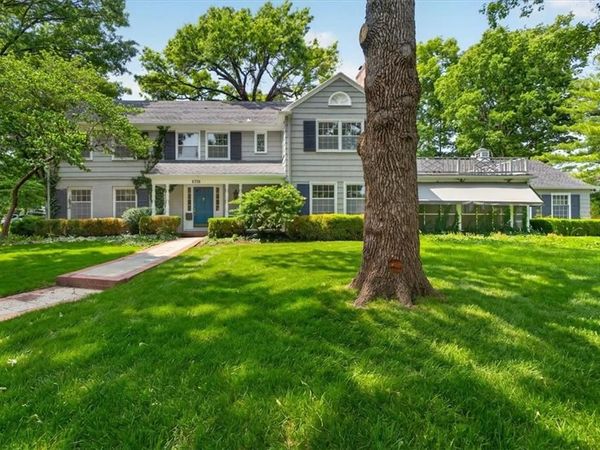 6336 Ensley Lane, Mission Hills, KS 66208
