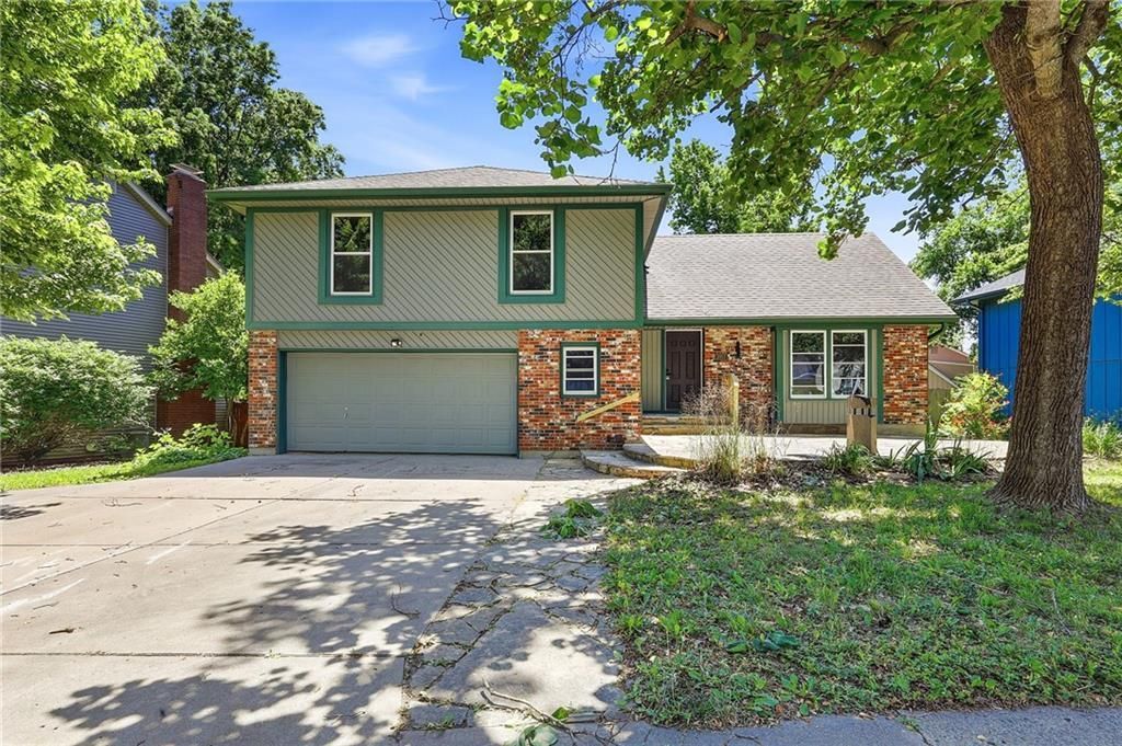 3917 NE 59th Street, Gladstone, MO 64119 Main Photo