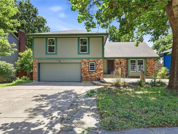 3917 NE 59th Street, Gladstone, MO 64119