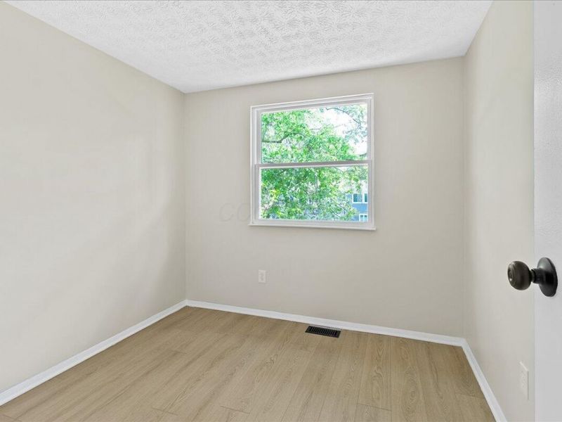 2606 Blue Rock Boulevard, Grove City, OH 43123 Photo 16