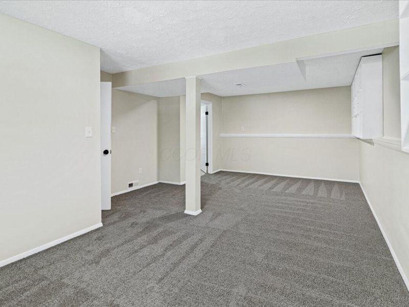 2606 Blue Rock Boulevard, Grove City, OH 43123 Photo 19