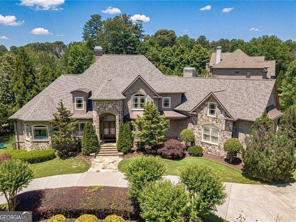730 Glenairy Drive, Sandy Springs, GA 30328