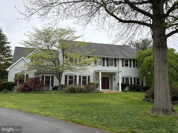 4 WHEATSHEAF COURT , NEW HOPE, PA 18938