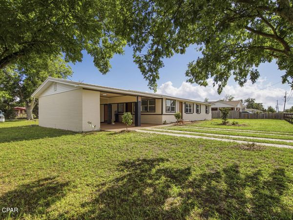 5220 Cherry Street , Panama City, FL 32404