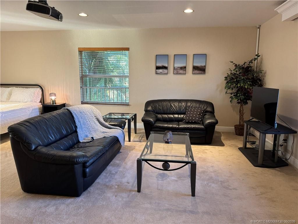 5884 NW 79th Way, Pompano Beach, FL 33067 Photo