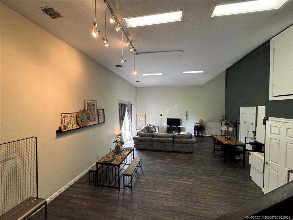 5884 NW 79th Way, Pompano Beach, FL 33067 Photo